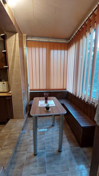 Titan, metrou Grigorescu, et. 1/8, cu centrala, renovat, mobilat si utilat